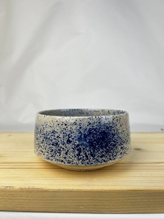 Blue spray bowl